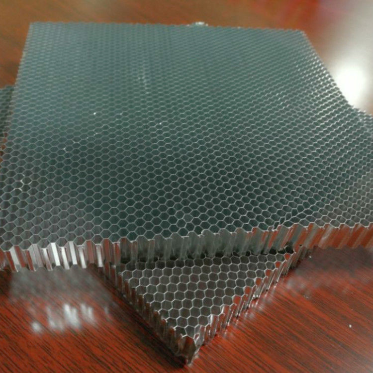 Внешняя сетка сота ядра 10mm решетки сота фасада AA5052 алюминиевая алюминиевая